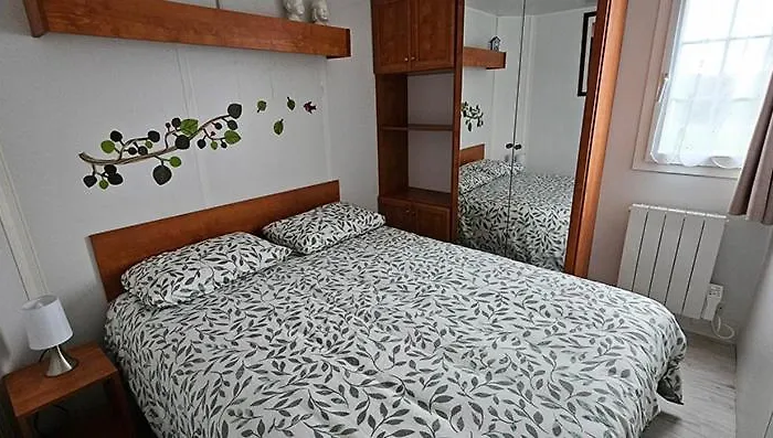 Le De Moune - Au Bord De L'ocean